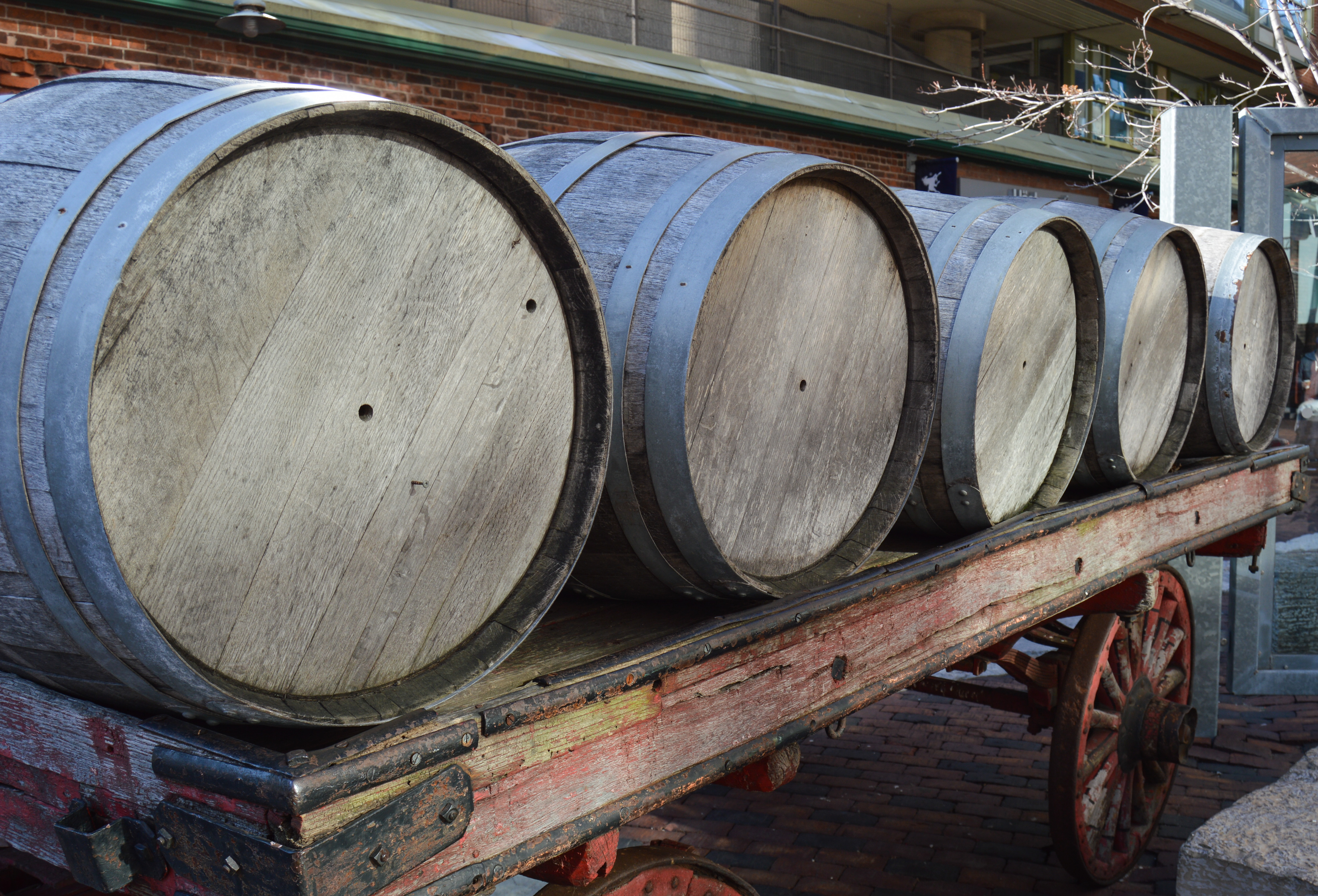 toronto - st lawrence market - distillery district