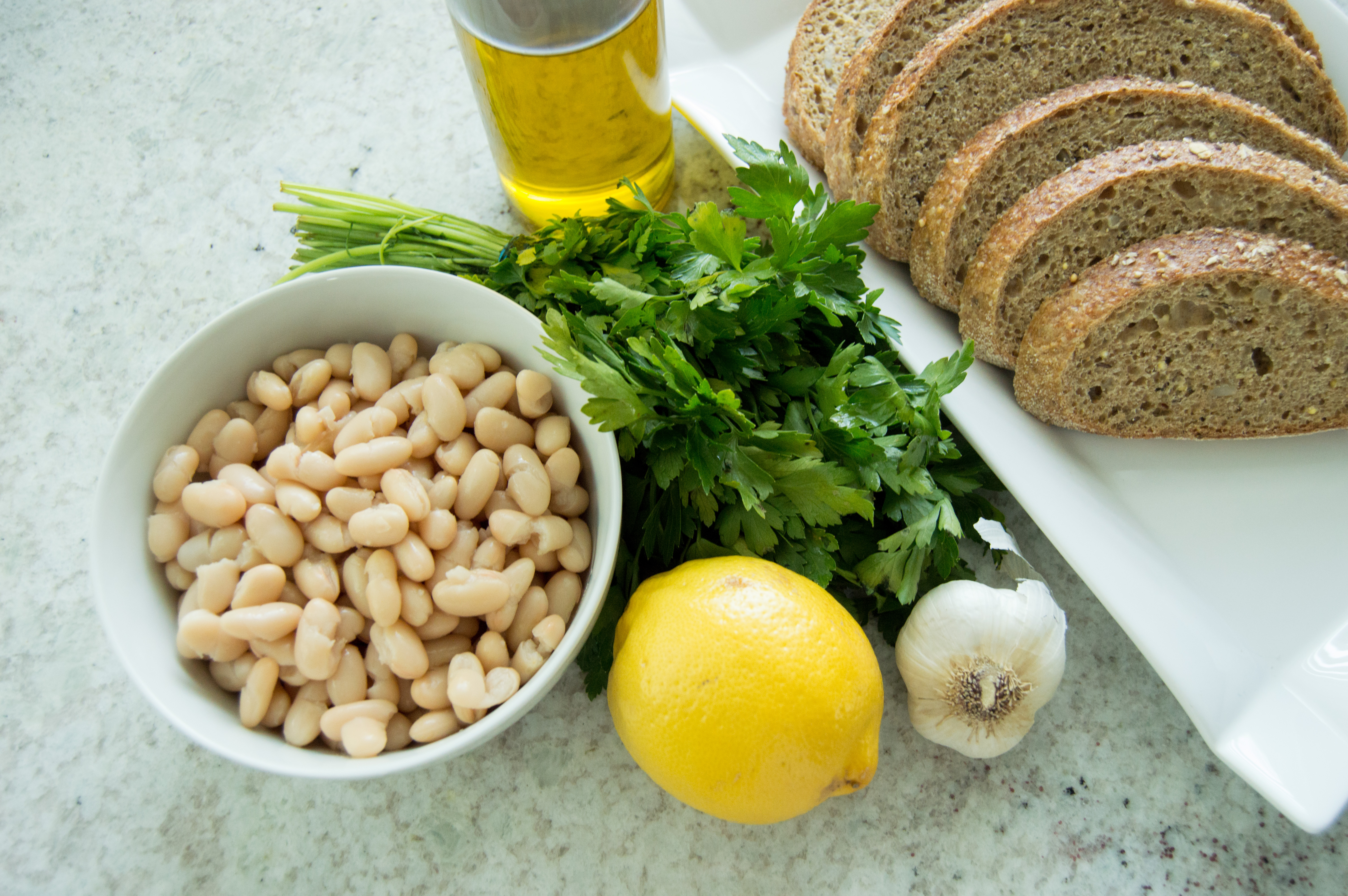 White Bean & Garlic Spread