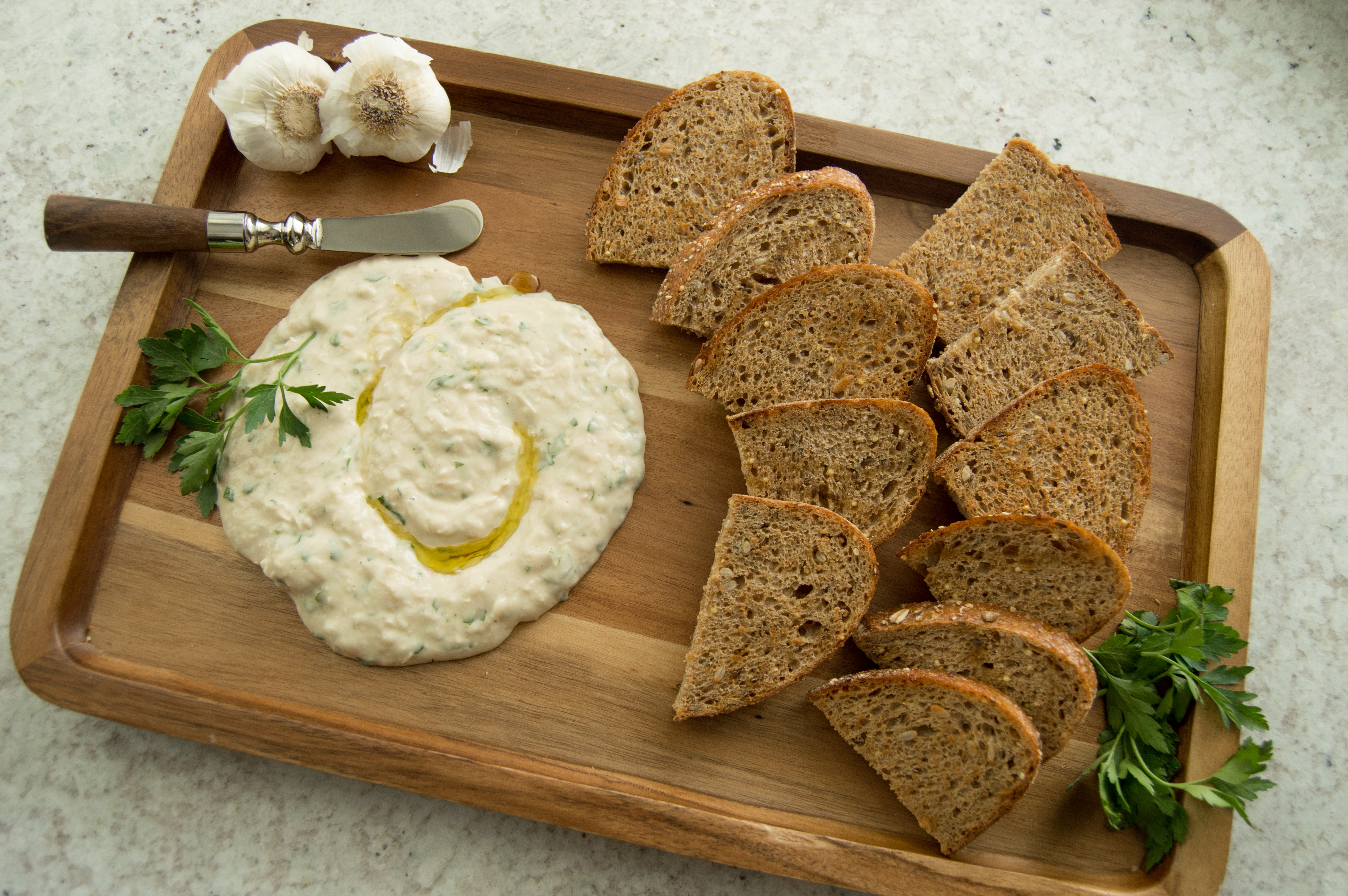 White Bean & Garlic Spread