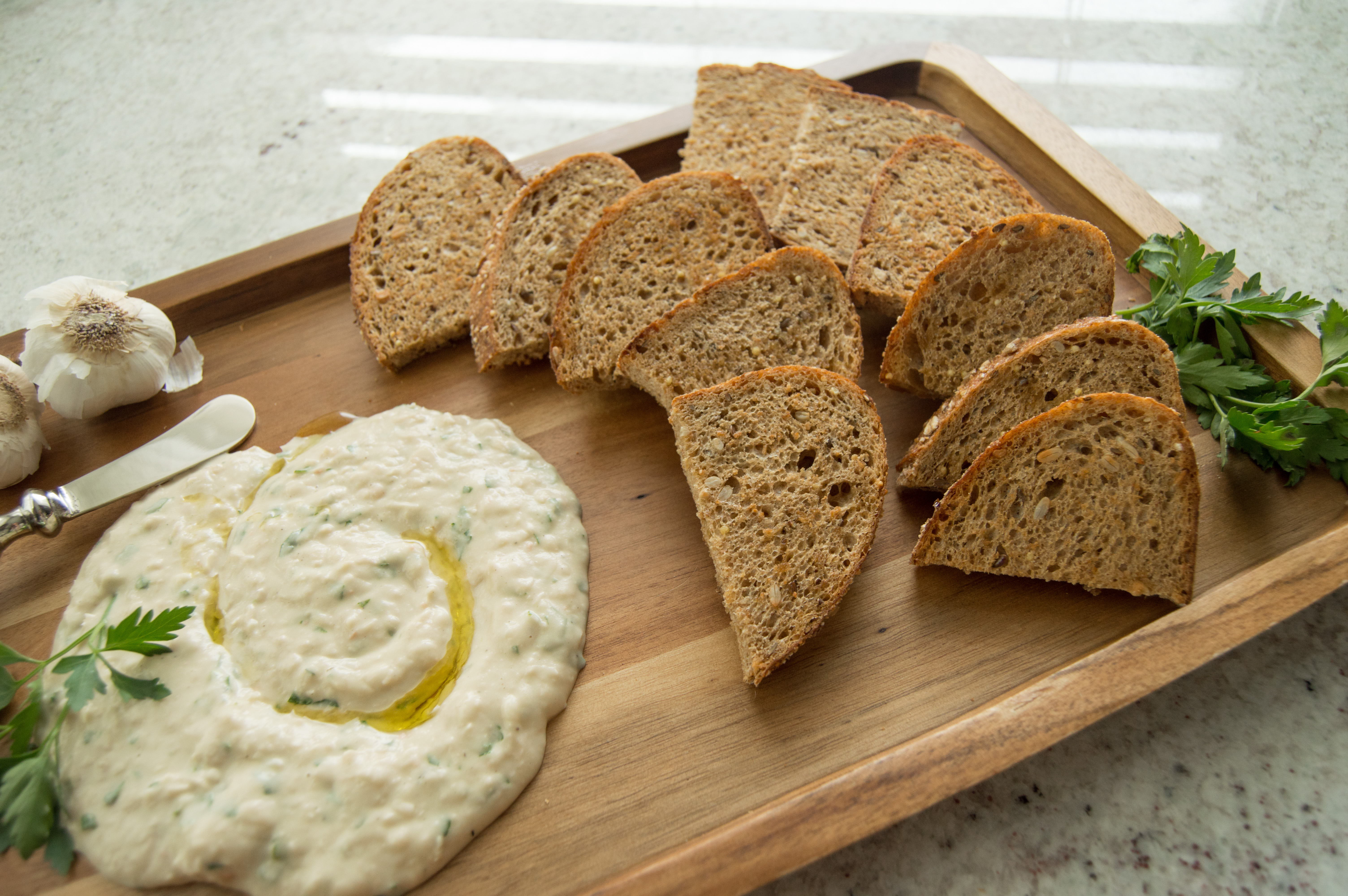 White Bean & Garlic Spread