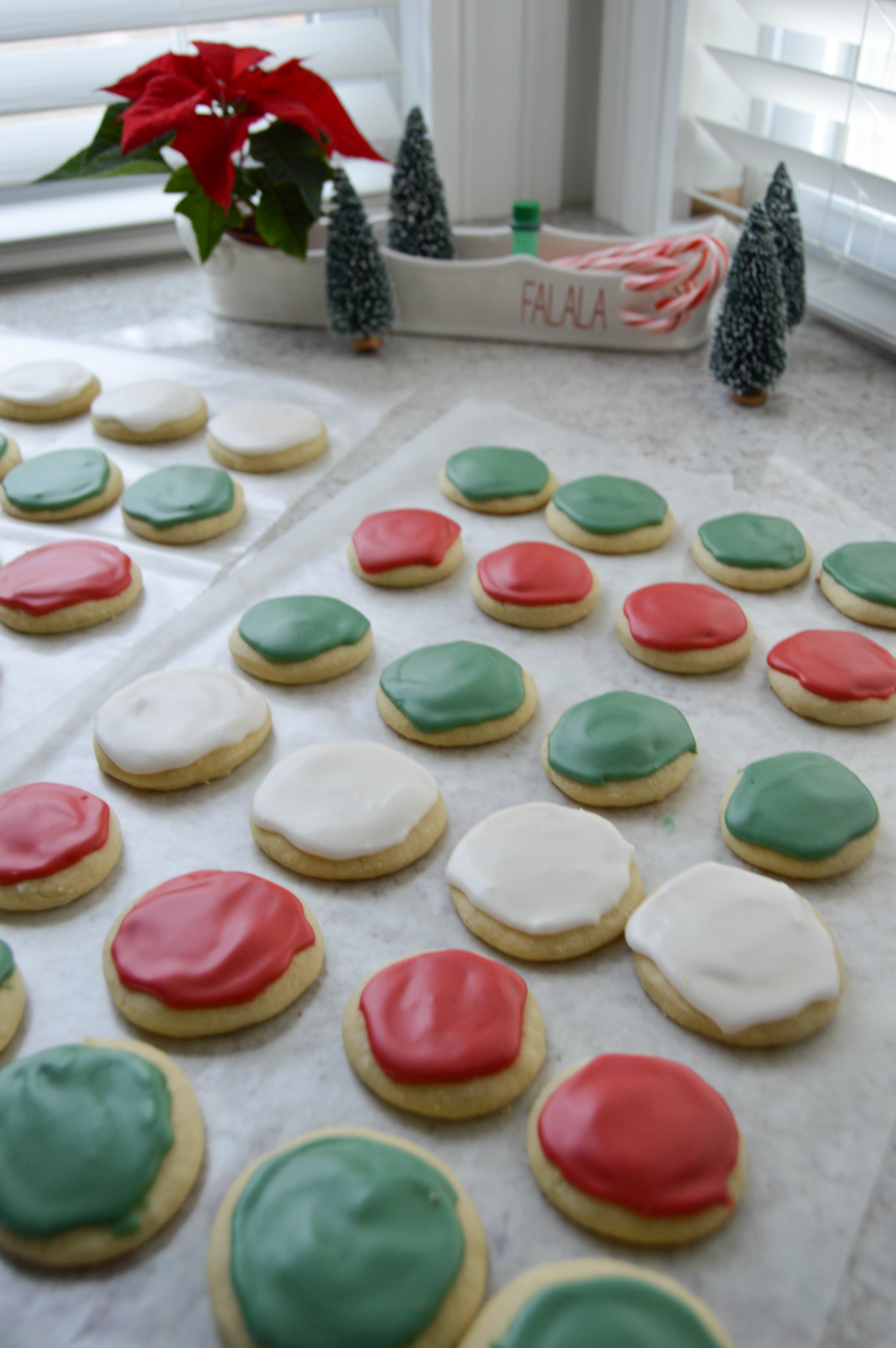 christmas sugar cookies - holiday traditions