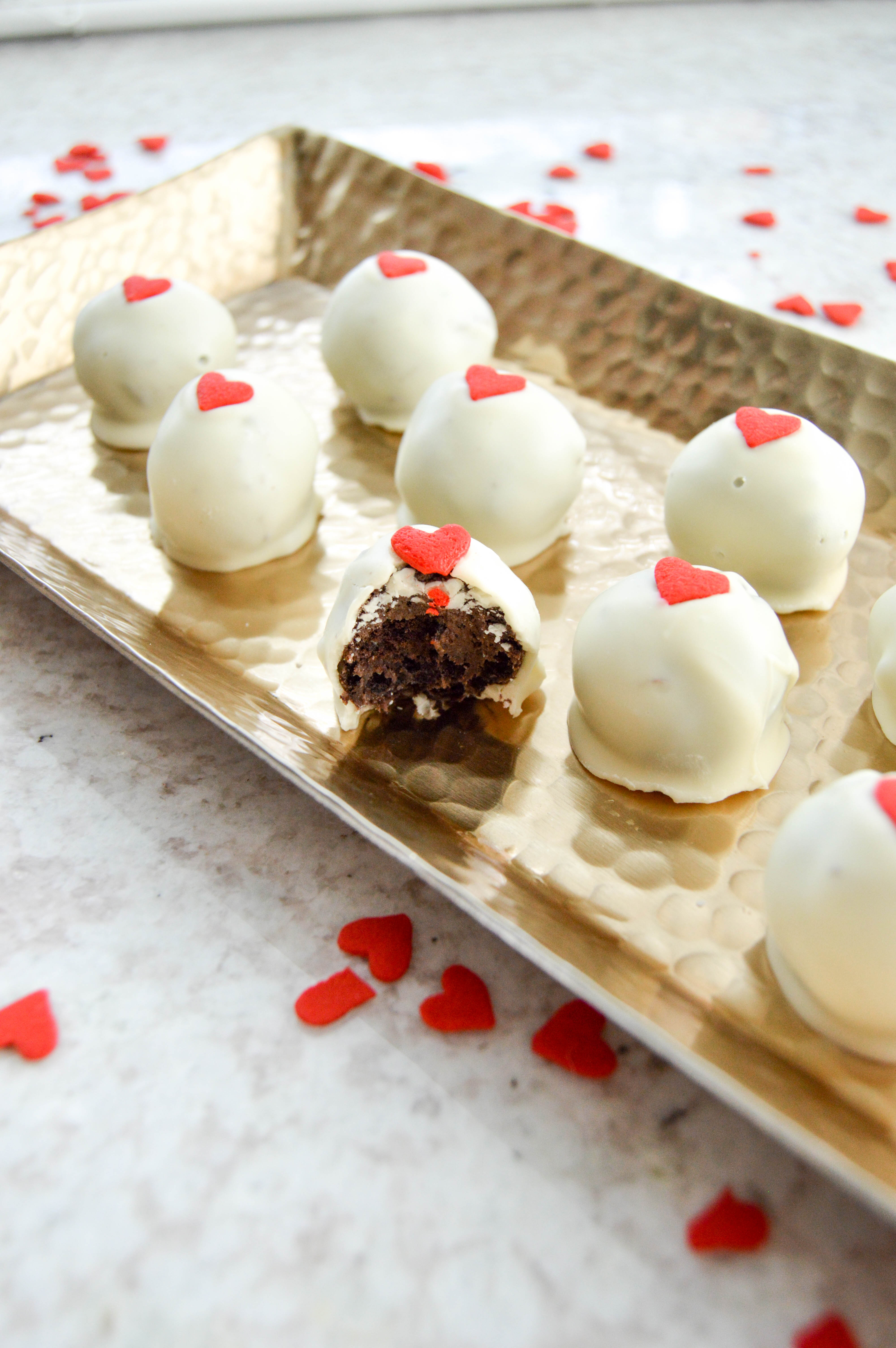 white chocolate oreo truffles - valentine's day dessert